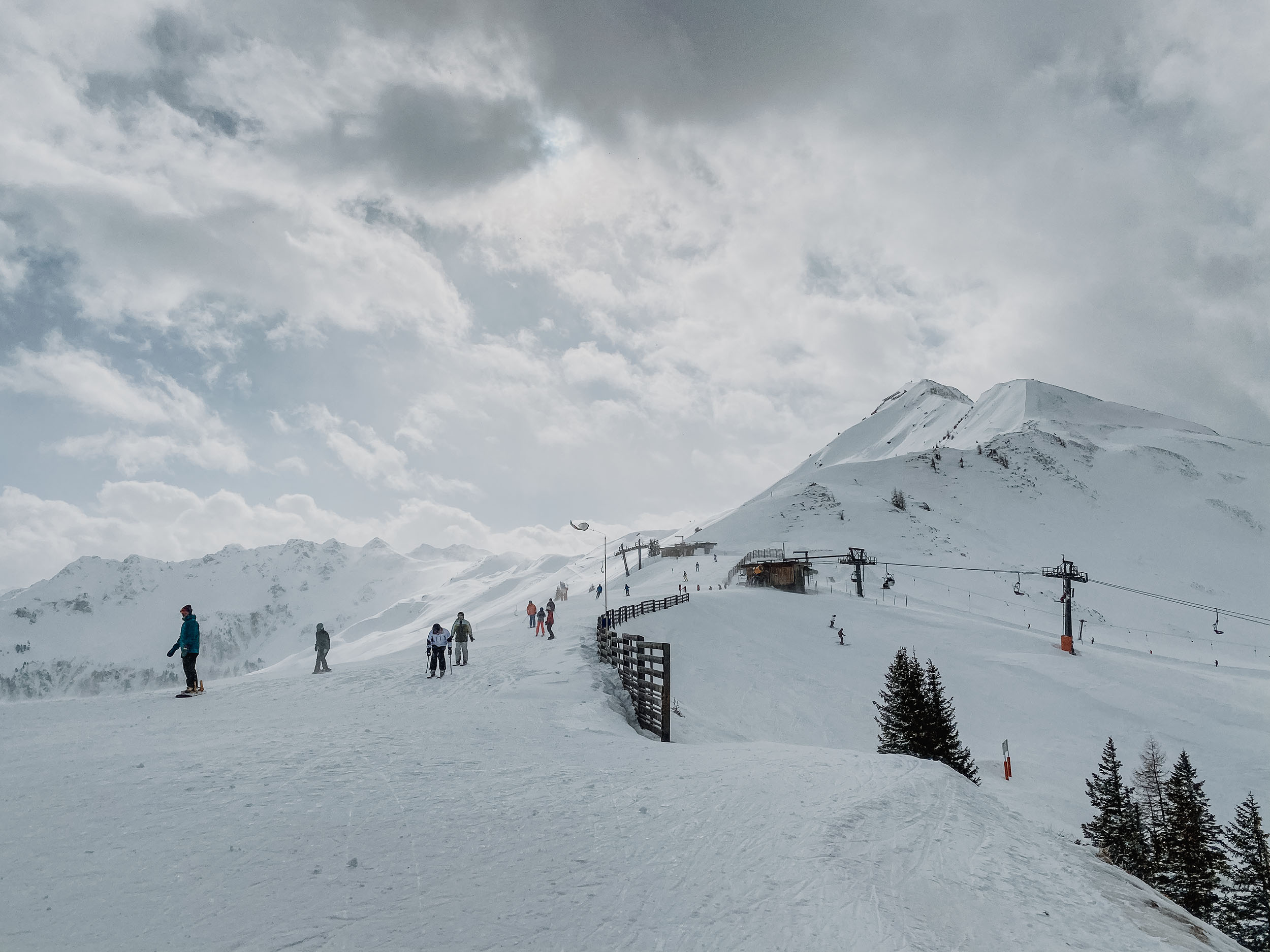 Widok z górnej stacji Ski Juwel